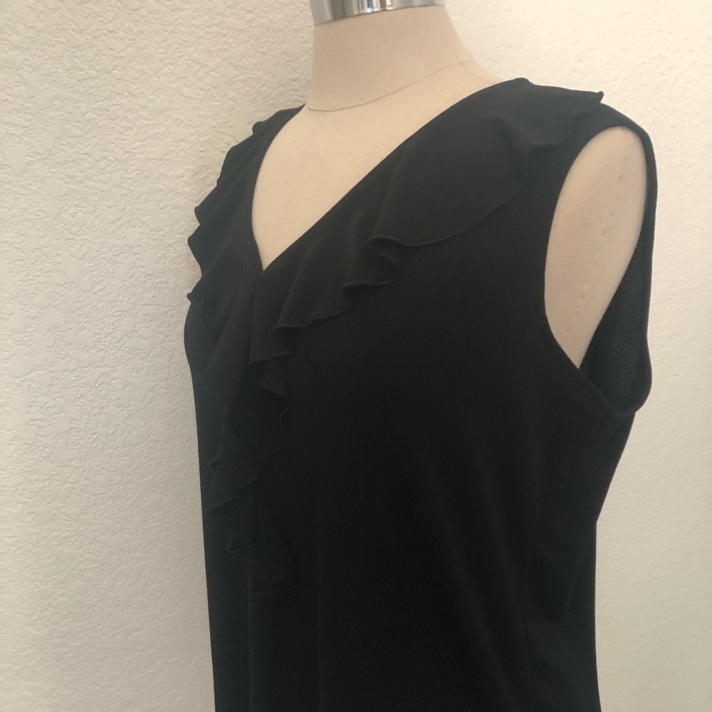 Adrianna Papell Ruffled V~Neck Top~Large - Picture 4 of 8